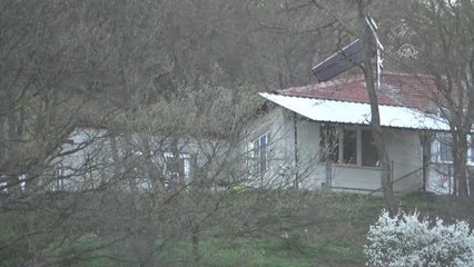 BALIKESİR - Anne ve 3 yaşındaki oğlu silahla öldürülmüş olarak bulundu