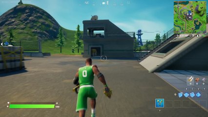 Fortnite, saison 7 : Monter sur un scanner corporel (Défis légendaires de semaine 2 )