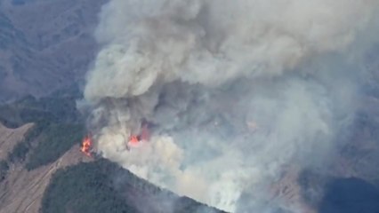 전북 무주 설천면 야산에 불...5시간 만에 완진 / YTN
