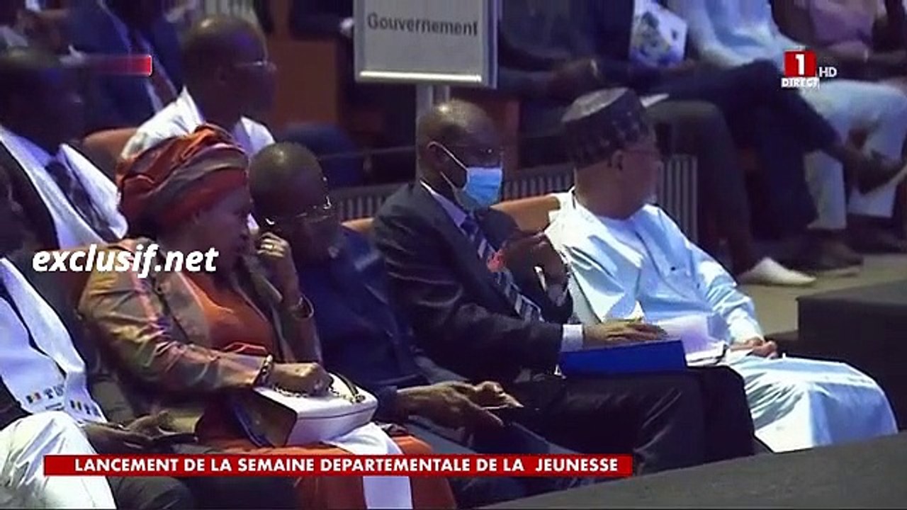 Macky critique la langue française : "Elle ne doit pas étre la seule source de réussite...Le diplôme ne doit pas étre une fin en soi"