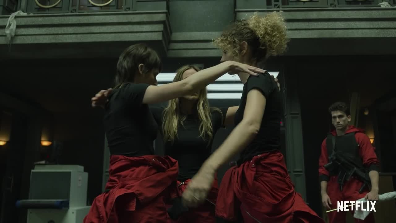 La Casa De Papel P5V1 Trailer VF Netflix