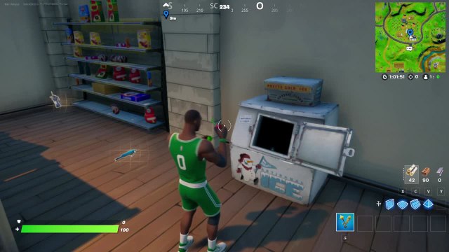 Fortnite, saison 8 : Fouiller une machine à glaçons (carte de défis de Gosier)