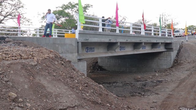 Inauguran puente “El Cedral” en Comalapa, Chontales