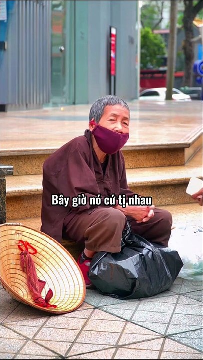 9 con không nuôi nổi 1 mẹ, cụ bà tâm sự xót xa: “Trước không khổ thế này... con thấy mà vẫn tránh”