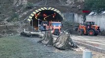 Bolu Dağı tünelleri çift yönlü trafiğe kapatıldı