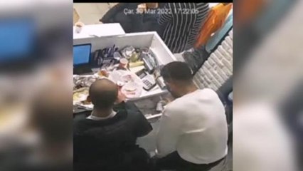 ÇALIŞTIĞI İŞYERİNDEN 5 BİN TL ÇALDI TUTUKLANDI