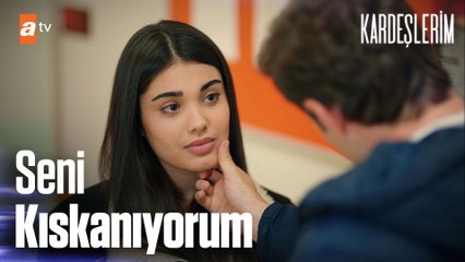 Süsen Ömer'i Dora'dan kıskanıyor - Kardeşlerim 46. Bölüm