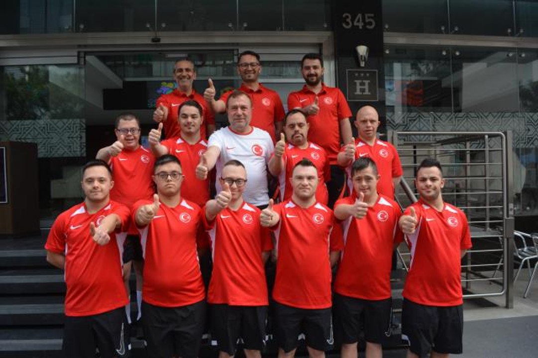 Down Sendromlular Futsal Milli Takımı, Dünya Kupası'na galibiyetle başladı