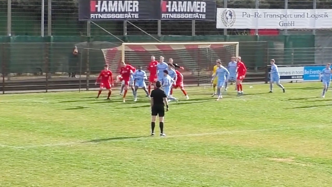 Remis im Kellerduell: Traumtore im Duell zwischen Oberneuland und Altona