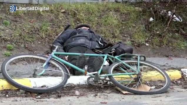 Los militares rusos ejecutan a civiles ucranianos en su retirada de Kiev