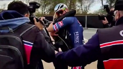 Tour des Flandres - Le 106e Ronde à Mathieu van der Poel, Dylan van Baarle 2e,  Valentin Madouas 3e, Tadej Pogacar 4e !