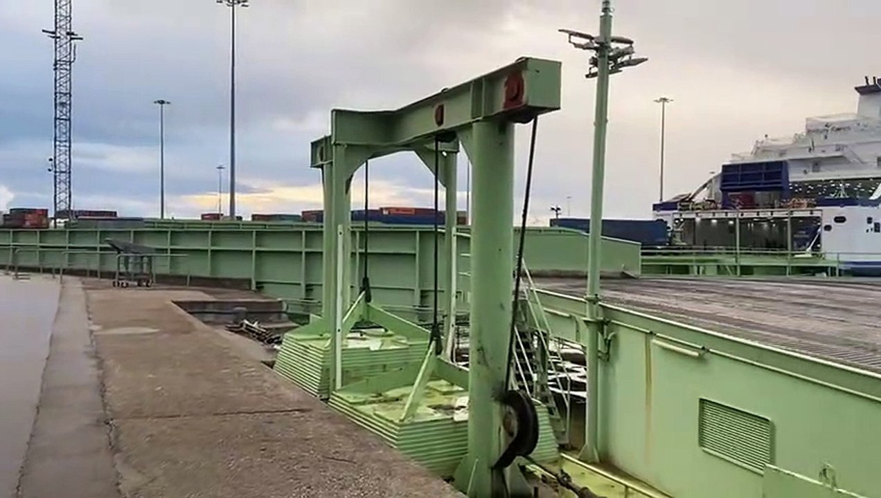 Brittany Ferries new eco ship Salamanca breaks down