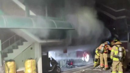 서울 수유동 지하 봉제작업장에서 불...작업장 일부 소실 / YTN