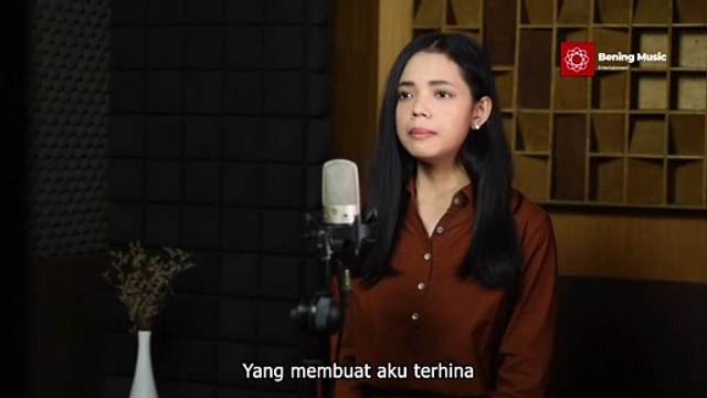 Hatiku Bagai Terpenjara Cover NAFA URBACH - Salma Putri Bening Musik