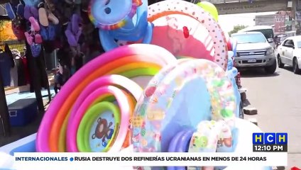 Si no va a visitar la playa puede comprar una piscina para refrescarse en su casa