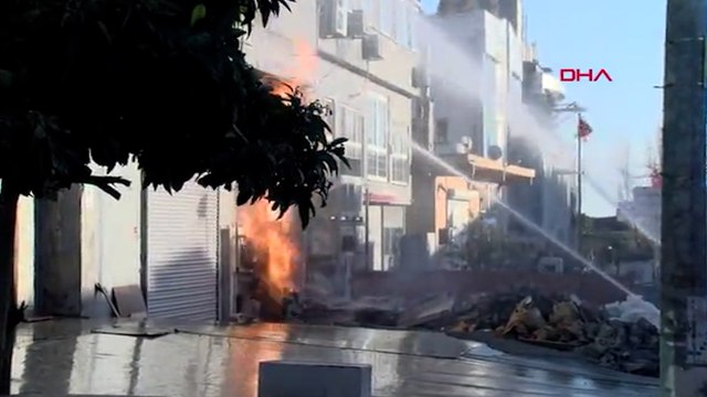 Bağcılar'da doğalgaz borusunda patlama