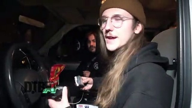 Sleep Waker - BUS INVADERS Ep. 1631