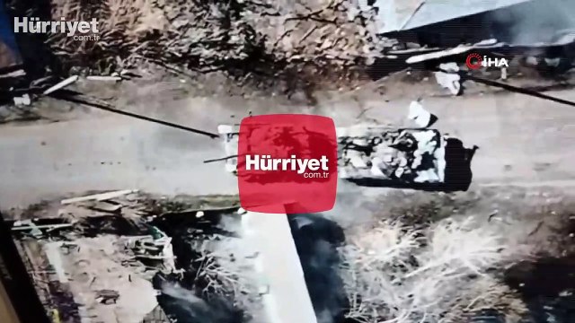 Ukrayna, Rus zırhlılarının imha görüntülerini yayınladı