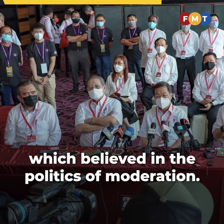 It’s not stated in the party constitution that DAP must be led by Chinese, says Loke