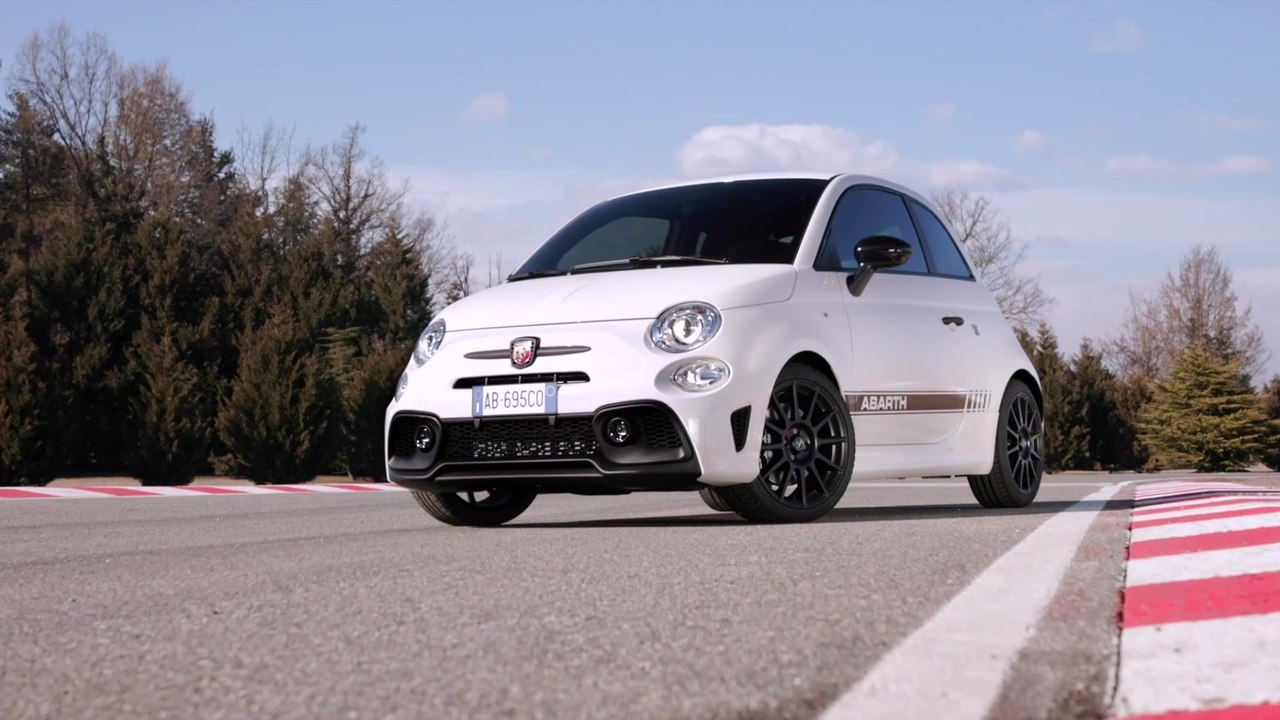 Das Abarth 695 Competizione-Paket - Höhepunkt der Abarth-Entwicklung