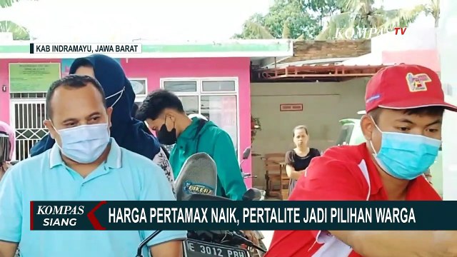 Motor dan Mobil Antre Beli BBM Jenis Pertalite Pasca Naiknya Harga Pertamax