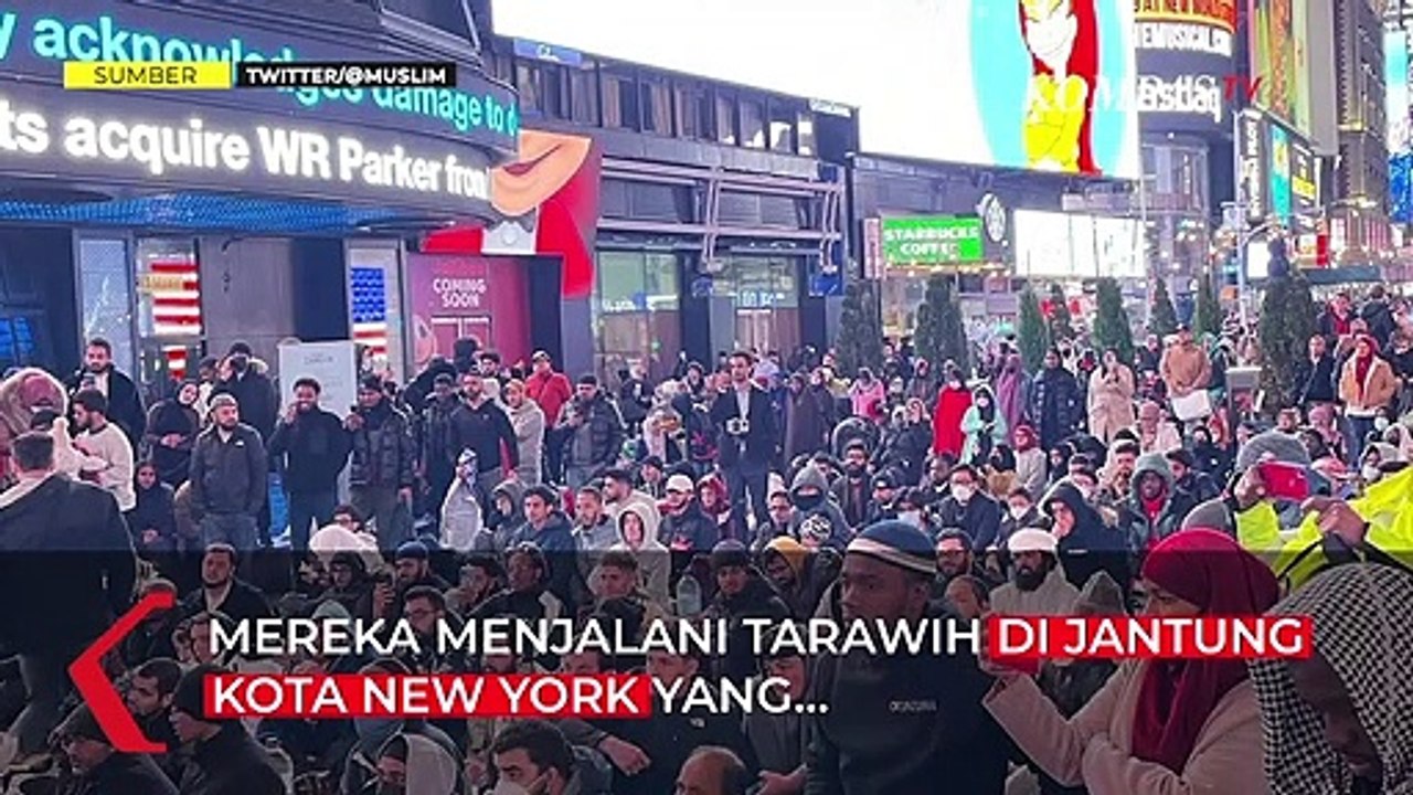 Pertama dalam Sejarah, Ribuan Muslim AS Salat Tarawih di Times Square, New York