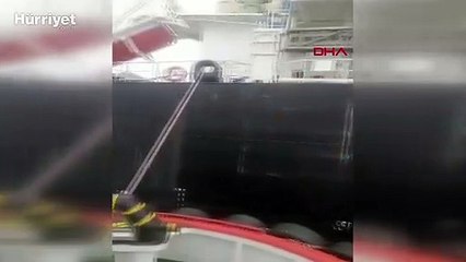 Haydarpaşa'da gemi karaya oturdu