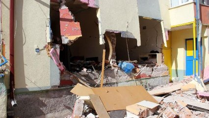 Doğalgaz borusunu kesti, binayı havaya uçuracaktı