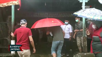 Safari Ramadan, Ganjar Beri Bantuan Warga Kurang Mampu