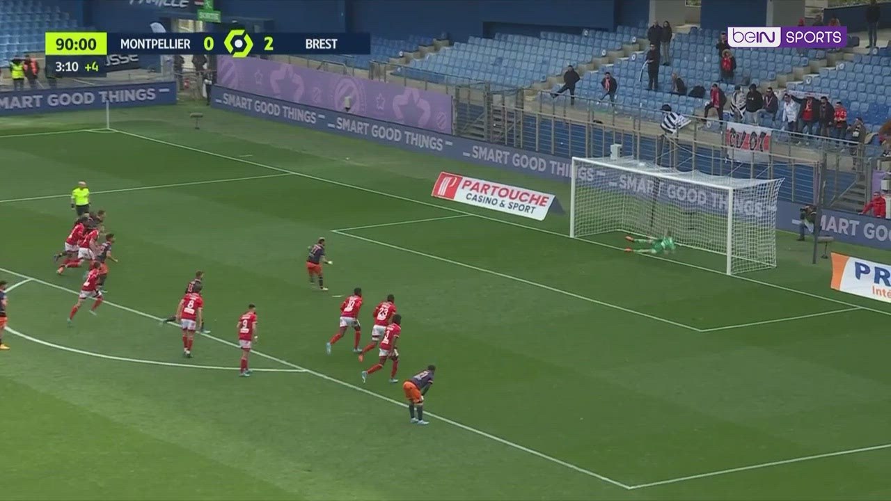 Brest flashers' cheeky stunt backfires at Montpellier