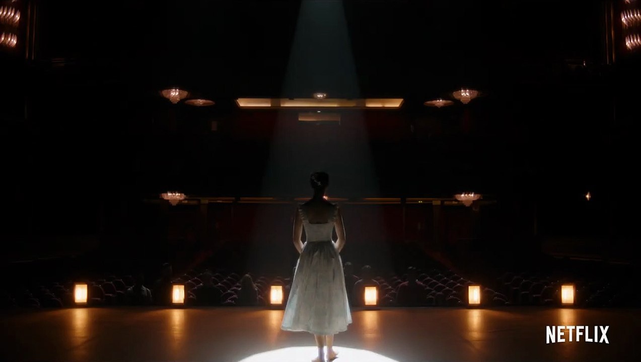 Tráiler película "Las niñas de cristal", dirigida por Jota Linares y protagonizada por María Pedraza y Paula Losada.