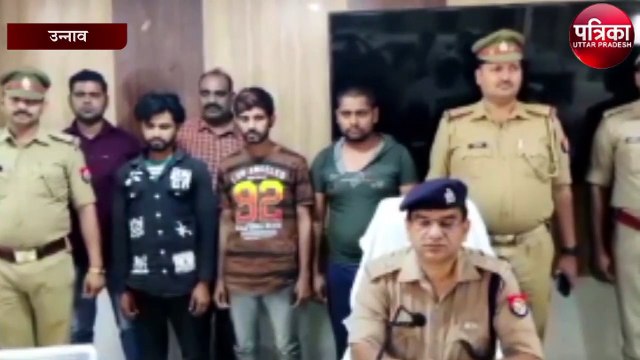 मोटरसाइकिल सहित तीन शातिर अभियुक्त गिरफ्तार, लूट की घटनाओं को देते थे अंजाम