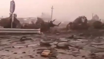 İşgalin 40. gününde Ukrayna'nın en stratejik bölgesinden çarpıcı görüntü! Onlarca Rus askeri aracı imha edildi