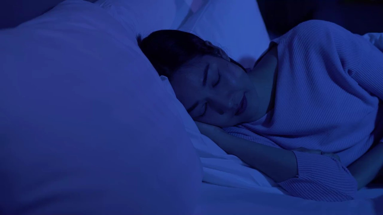 Wie sich das Schlafen mit Licht auf eure Gesundheit auswirken kann