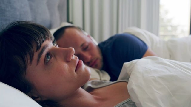 3 signs your relationship is over, according to experts