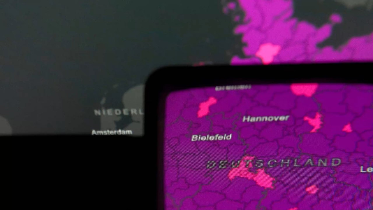 Fast 300.000 Neuinfektionen: RKI meldet neuen Rekordwert beim Corona-Infektionsgeschehen