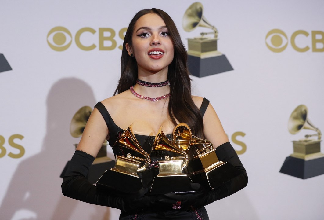 OLIVIA RODRIGO Wins Best New Artist - 2022 GRAMMYs Acceptance Speech