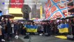 New York: des acteurs de Broadway chantent pour l'Ukraine