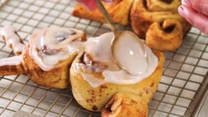 How to Make the CUTEST Cinnamon Roll Bunnies