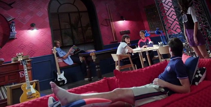 Greenhouse Academy S03 E02