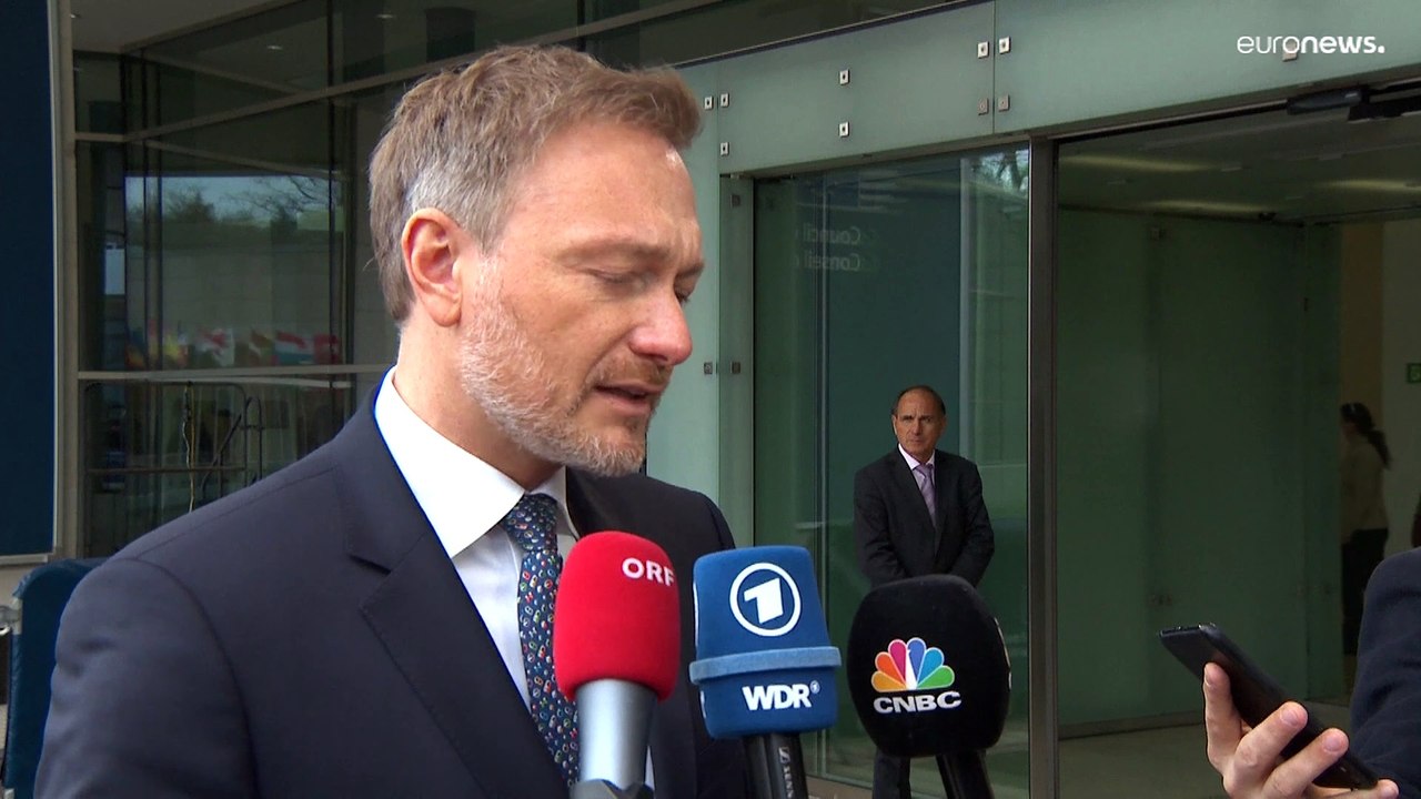 'Es geht um viel Geld': Kommen jetzt neue Sanktionen gegen Putin?