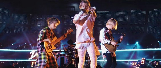 ONE OK ROCK - Wonder [Official Video from -Field of Wonder at Stadium-]