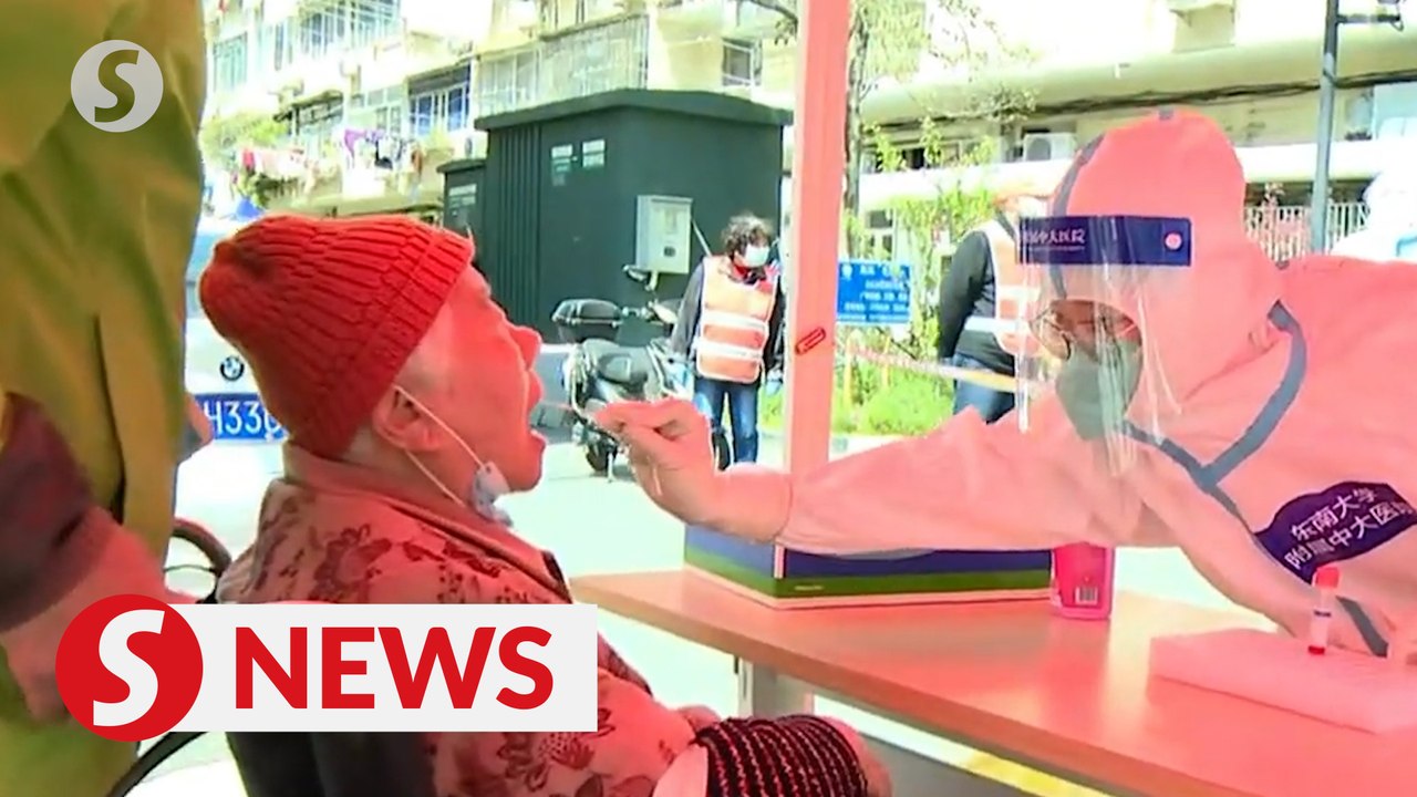 Thousands of medics nationwide rushing to aid Shanghai in Covid-19 response