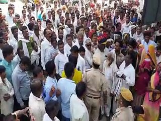 Mahapadav: सरपंचों ने यहां डाल दिया महापड़ाव अब बनाई यह रणनीति-video