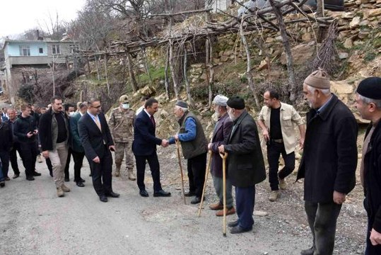 Siirt Valisi Hacıbektaşoğlu, Şirvan ilçesinde incelemelerde bulundu