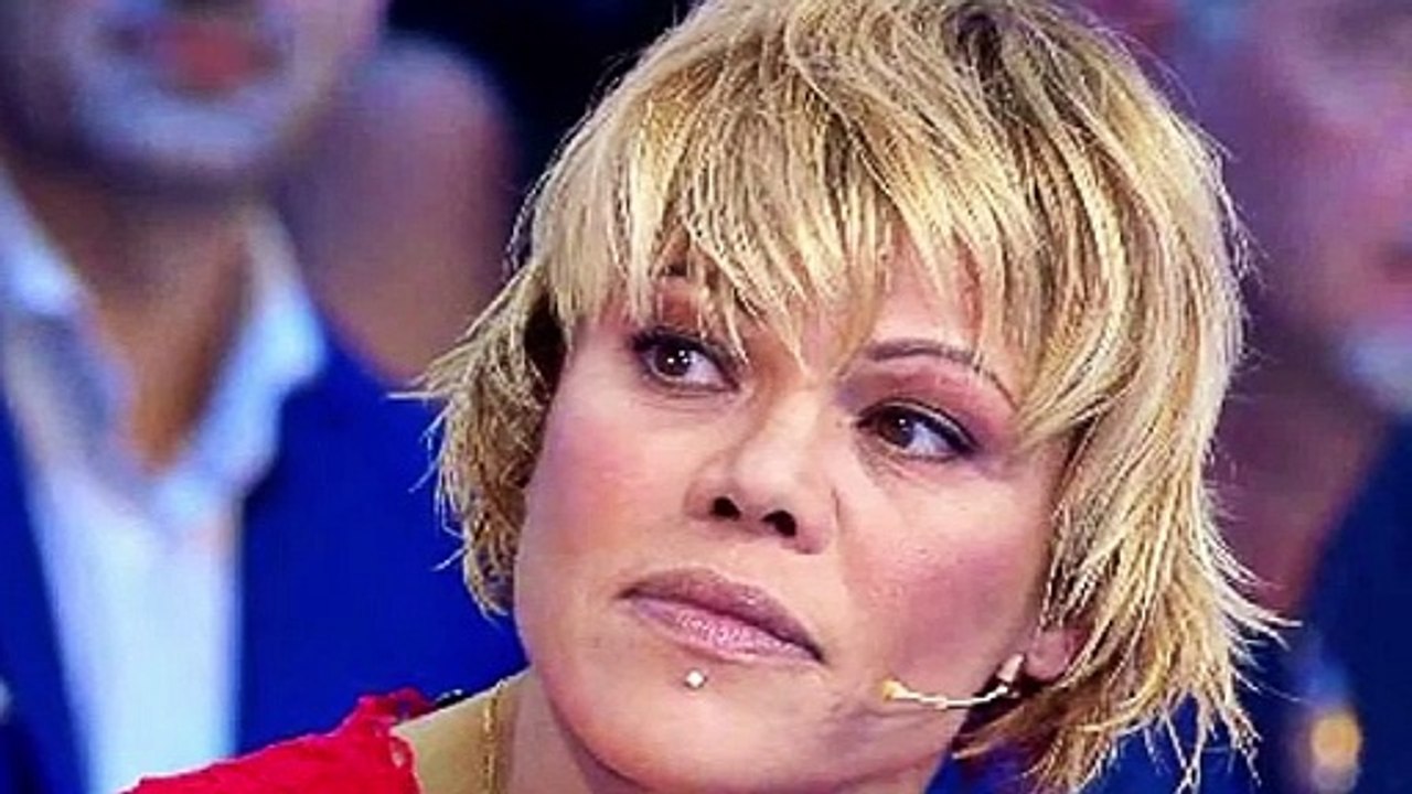 “Floriana con lui… L’ha confessato”. Isola dei Famosi, strane cose proprio su quel concorrente