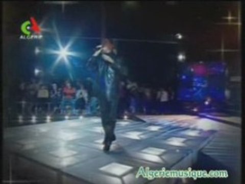 Houari dauphin mal omri