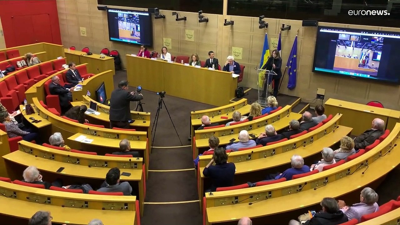 Frankreich will eingefrorenes russisches Vermögen für Kriegsopfer 'auftauen'