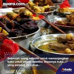 Cewek Tunjukkan Cara Makan Nasi Padang Pakai Kuku Panjang, Warganet Auto Bengong