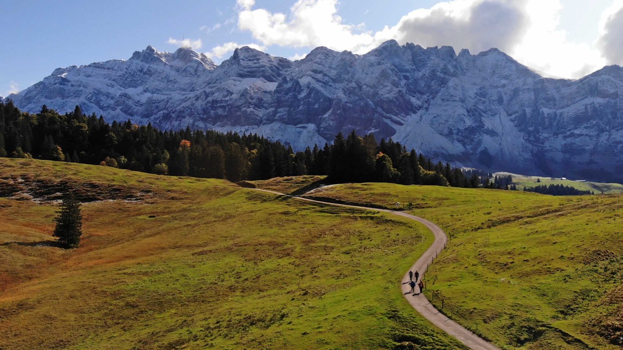 Chumm mit Trailer Deutsch German (2022)